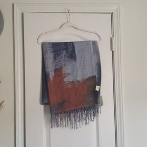 Blue and orange scarf that shimmers